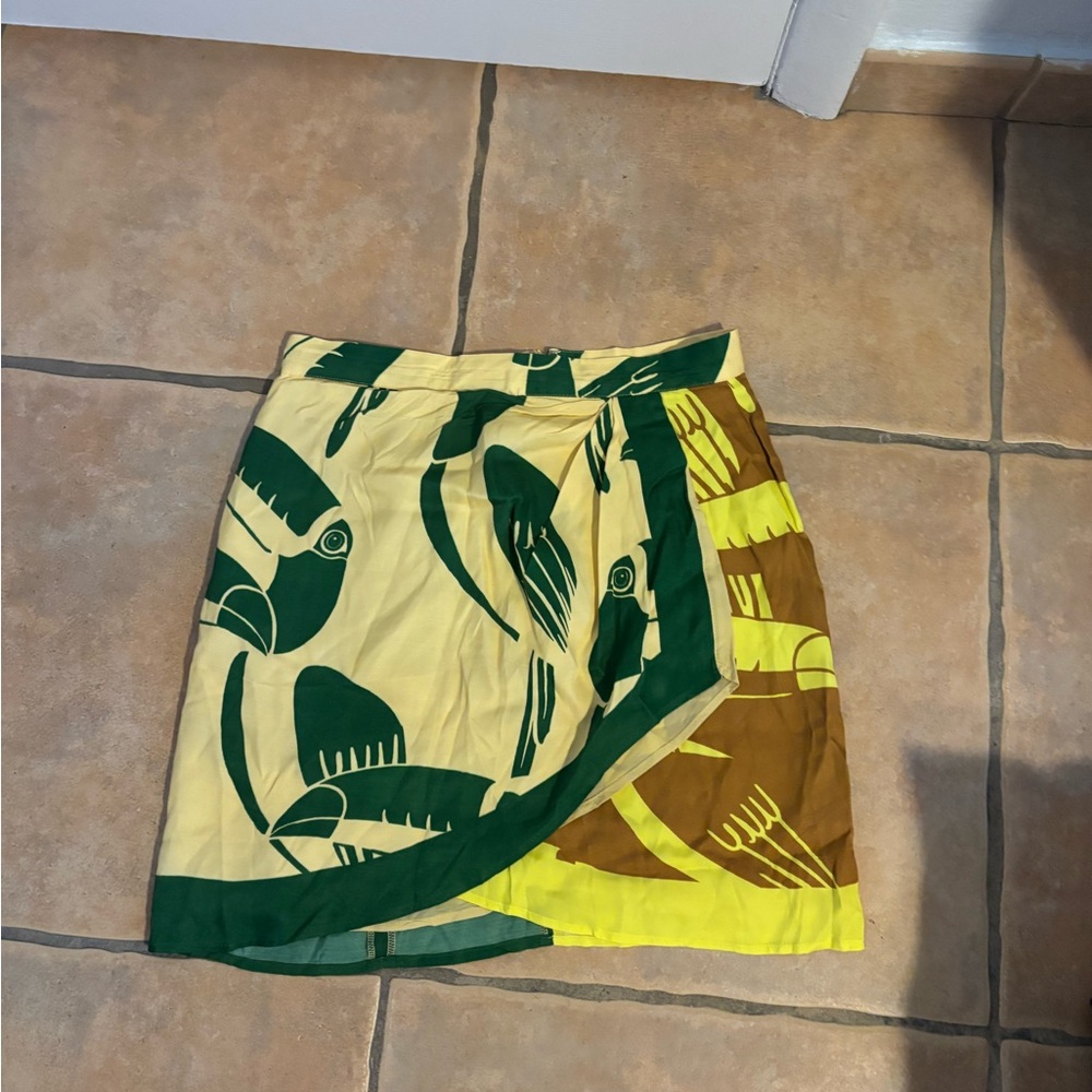 FARM Rio Green and Yellow Parrot Mini Skirt
